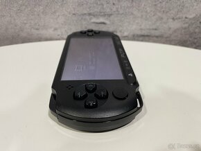 Sony PSP-1004E Street +3 hry - 8