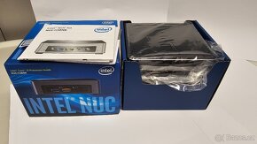 Mini PC Intel NUC NUC7i3BNK - 8