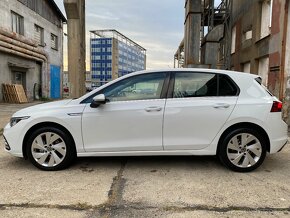 VW Golf 8 Style 1.5TSi 96kW,25000km,2021,ČR,1maj,Záruka,DPH - 8