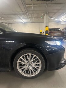 Toyota Camry 2.5 hybrid 2019 - 8