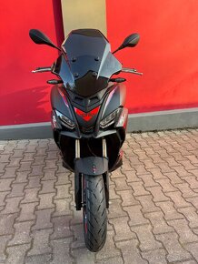 Aprilia SR GT 200 Replica - 8