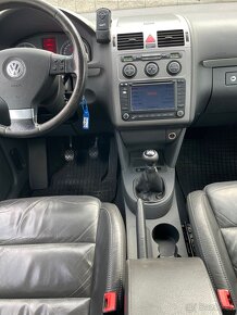 VW Touran FACE 2,0Tdi / /103kw/ klima/ kůže/ - - 8