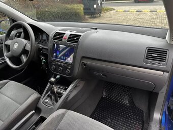 Volkswagen Golf V 1.9 TDi 77kW 6st. Manuál Navi Tažné - 8