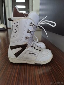 Prodám SNOWBOARD + boty BURTON Coco White - 8