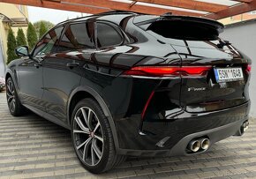 Jaguar F-pace SVR 5.0 - 8