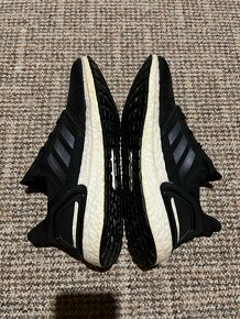 Adidas Ultraboost 20, velikost 41 1/3 černobílé - 8