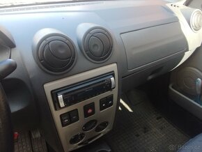 Dacia Logan  1.4 Mpi - 8