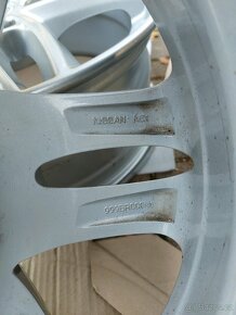 Prodám alu disky orig Nissan R16 5x114,3 - 8