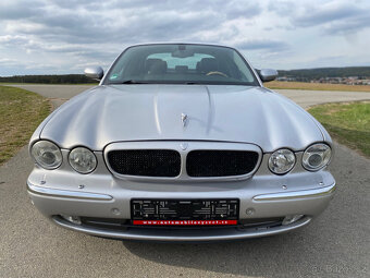 Jaguar XJR 4.2 V8 291kw Automat+Serviska - 8