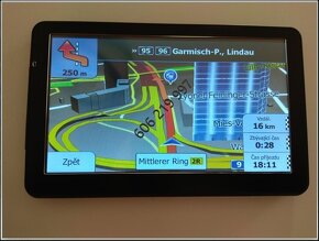 LUXUSNÍ 5" GPS NAVIGACE v HD, 8GB, FM, 256MB, 3D mapy- NOVÁ - 8