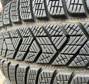 Zimní kola Škoda Enyaq 255/50 R19 a 235/55 R19 Pirelli 2022 - 8