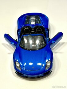 Welly Porsche 918 Spyder 1:18 - 8