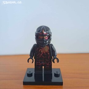 LEGO Ninjago minifigurky -> Cole - 8