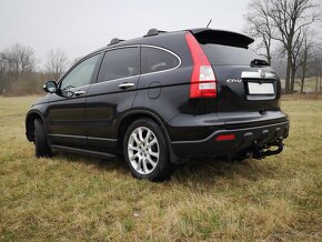 HONDA CR-V 1.MAJITEL/ČR/SERVIS/EXECUTIVE/4X4/TAŽNÉ - 8