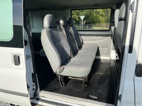 Ford Transit 2.2TDCI 63kW 6. Míst - 8