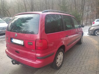 Volkswagen Sharan 1,9 TDI 85kW ve Volkswagenu úprava na 100 - 8