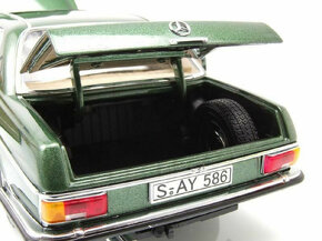 Model 1:18 Rare Mercedes 280 C8 W115 1973 SunStar - 8