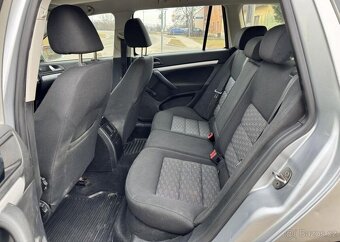 Škoda Octavia 1,6 TDI COMBI nafta manuál 77 kw - 8