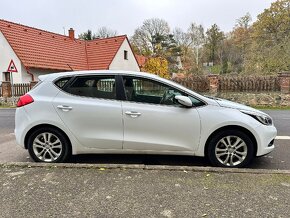 KIA CEED 1.6 BENZÍN - 8