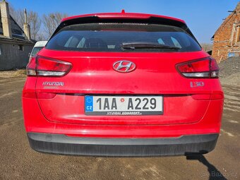 Hyundai i30 1.0 88kw 2023 ČR - 8