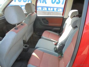 Škoda Roomster 1.2 12 V - 8