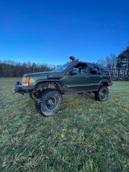 Jeep grand Cherokee 5.2 V8 - 8