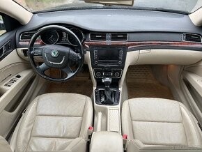 Škoda Superb Combi DSG 2.0TDI 125KW,2011 KŮŽE/PANORAMA/NOVÁ - 8