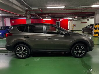 Toyota RAV4 2,0 AT ACTIVE DESIGN 4x4 - 8