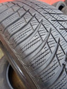 Zimní pneu Bridgestone, 215/60/16 99H, 4 ks, 5,5 a 7,5 mm - 8