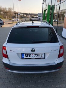 Skoda Superb  Scout Dsg 4x4 automat - 8