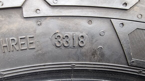 Zimní pneu 225/65/16c Continental - 8