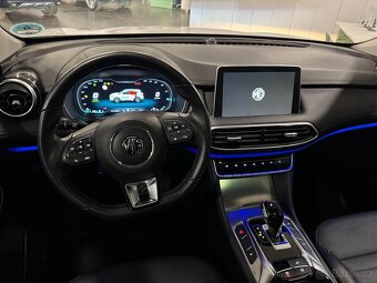 MG EHS PHEV Luxury 1.5 190kW AUT. Navi Kamera 360° Panorama - 8