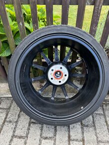 5x112 R19 Rotiform DTM 8,5J ET45 235/35/19 - 8