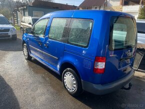 Volkswagen Caddy, 1,6MPI,75KW,Life,7míst,2xdveře - 8