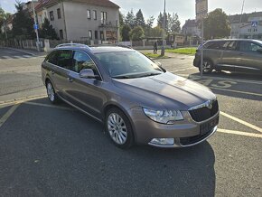 Škoda Superb 2.0 TDI 125 KW 2013 DSG - 8