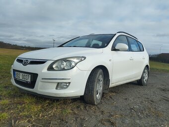 Hyundai i30 CRDI kombi - 8