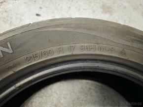 Zimní pneu Vredestein 215/60R17, vzorek 6mm, DOT2917 - 8