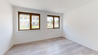 Pronájem pěkného bytu 2+kk, 62m², 14 500 Kč/měsíc + 4 000 Kč - 8