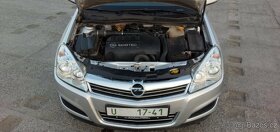 Opel Astra caravan 1,3CDTI 2008 1.majitel klima - 8