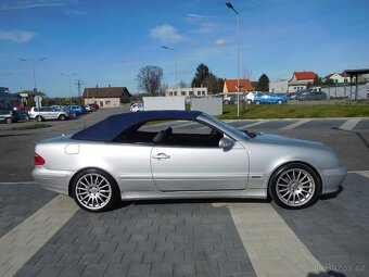 Mercedes-Benz CLK 200 2.0 i Avantgarde Cabrio, 100 kW, Kůže - 8