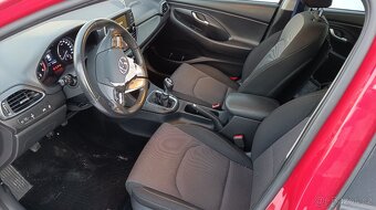 Hyundai i30 combi 1.0 T-GDI 120 Trikolor 2017/9 - 8