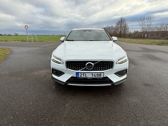 Volvo V60 Cross Country D4 AWD Polestar - 8