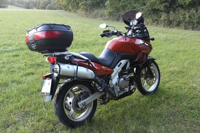 Suzuki DL 650 V-Strom - 8