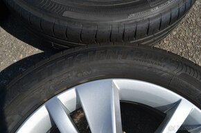 NOVÝ letní Alu komplet Š.Karoq/S.Ateca- 215/55R17 GoodYear - 8