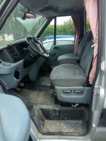 Ford transit s obyt vestavbou - 8