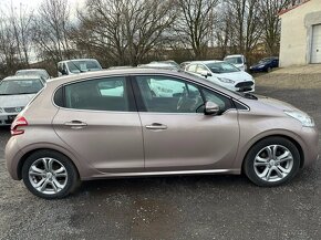 Peugeot 208 1.6Vti 70kw Allure - 8