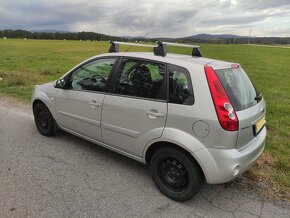 Prodám Ford Fiesta 1,3 r.v. 2008 - 8