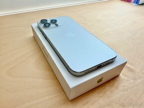 iPhone 15 Pro Max 1 TB White Titanium - 8