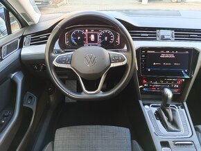 VW Passat B8 2.0TDI 147kW DSG 112tkm Matrix ACC ERGO Qi Navi - 8