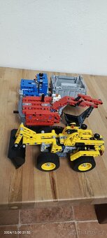 LEGO Technic 42023 Stavbaři - 8